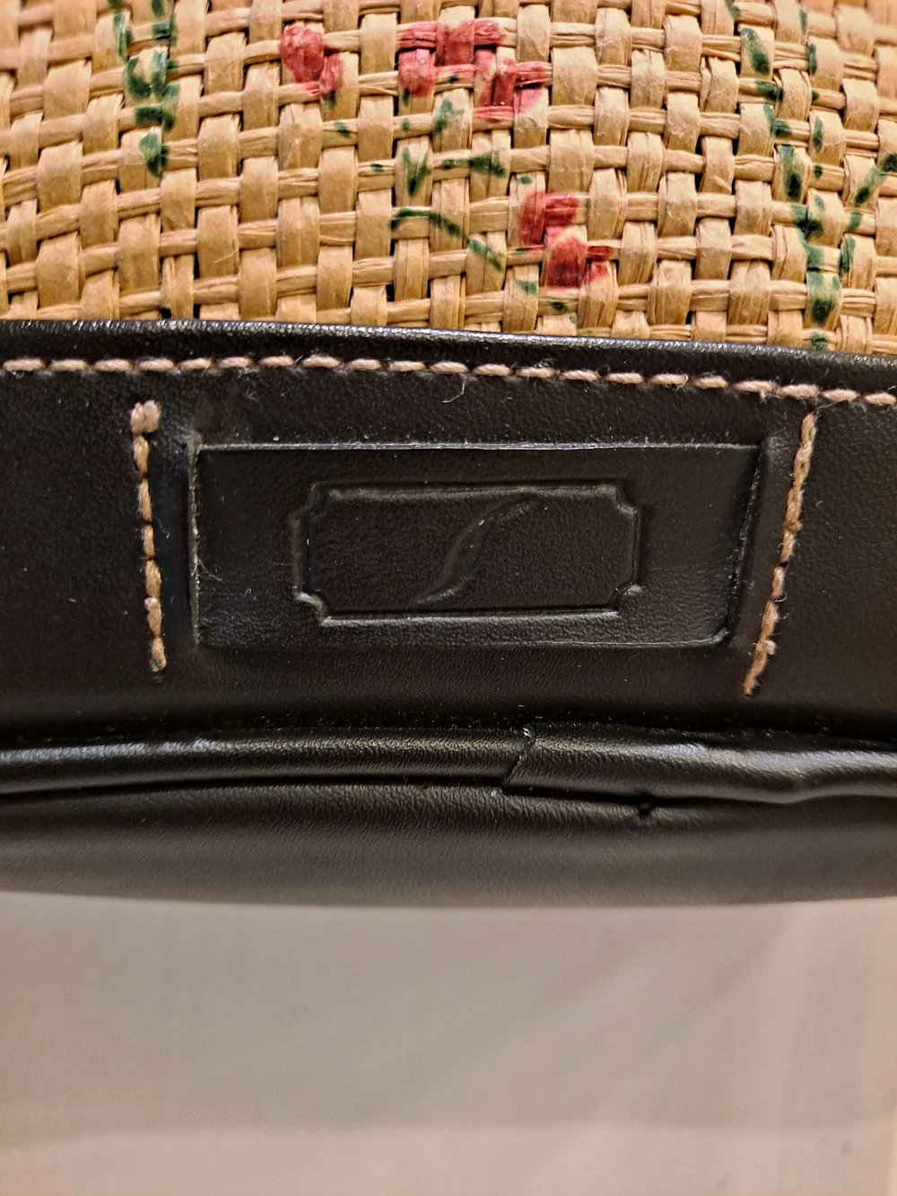 Stone Mountain Vintage Y2k Handpainted Floral Woven Straw Dome Satchel